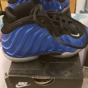 Nike foamposite toddler size 11c